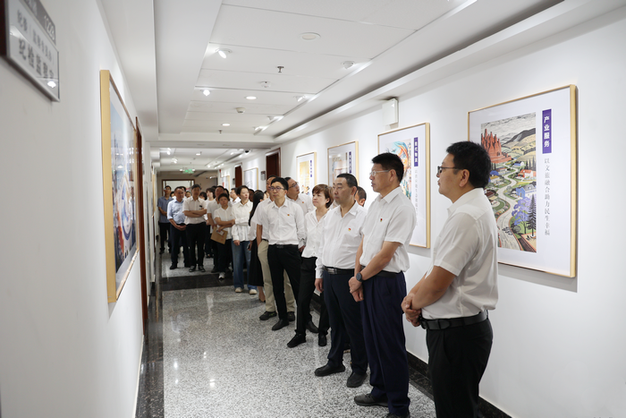 以案明紀(jì)知敬畏 以廉立身守初心 公司、供水公司組織開展警示教育